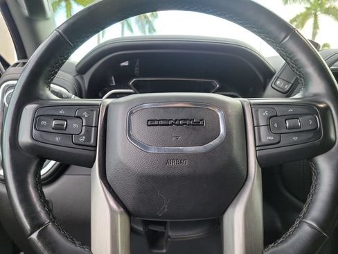 Used 2023 GMC Sierra 2500 Denali w/ Denali Black Diamond Edition AWD/4WD image 20