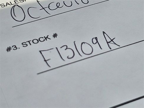 Used 2023 Ford Bronco Sport Badlands image 9