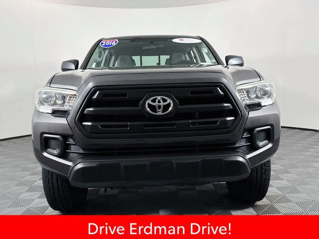 Certified 2016 Toyota Tacoma SR RWD image 2