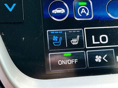 Used 2023 Subaru Outback Touring XT image 21