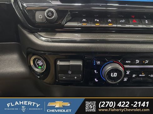 Used 2024 Chevrolet Silverado 1500 ZR2 w/ Technology Package image 29