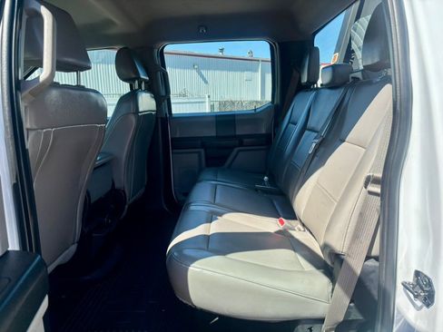 Used 2017 Ford F350 XL w/ Power Equipment Group AWD/4WD image 15