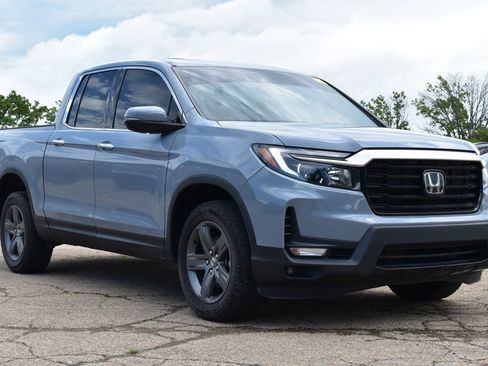 Used 2023 Honda Ridgeline RTL-E image 3