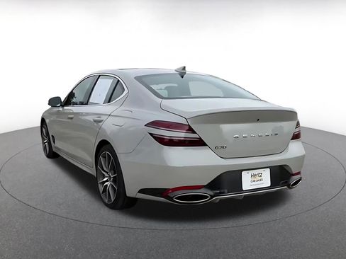 Used 2025 Genesis G70 2.5T image 11