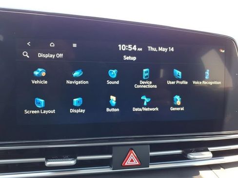 New 2026 Hyundai Elantra Limited FWD image 24