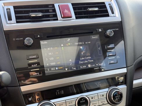 Used 2017 Subaru Outback 2.5i Limited image 20