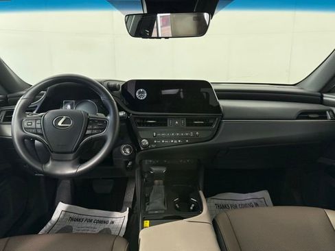 Used 2025 Lexus ES 350 w/ Premium Package image 26