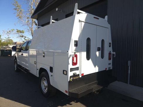 Used 2018 Ford F350 XL w/ Power Equipment Group image 3