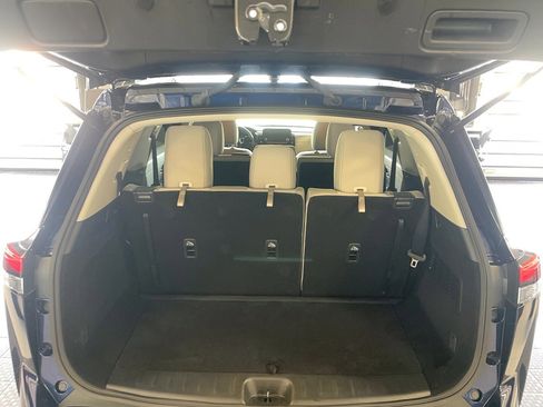 Used 2024 Nissan Pathfinder SV w/ Cargo Package image 19