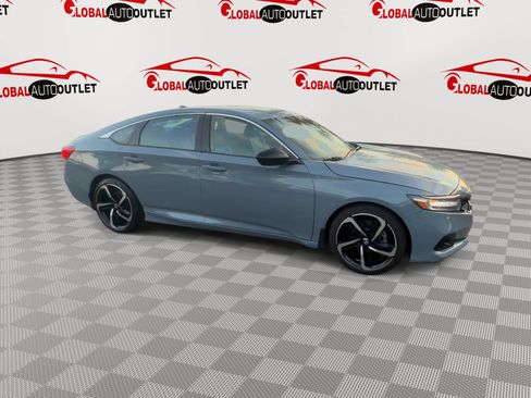 Used 2022 Honda Accord Sport image 2