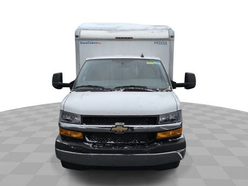 New 2025 Chevrolet Express 4500 w/ Power Convenience Package RWD image 1