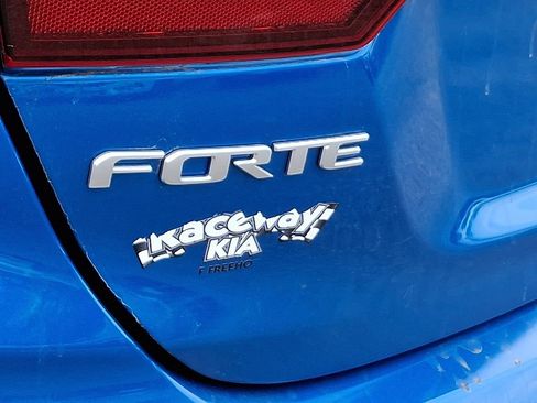 Certified 2023 Kia Forte GT-Line w/ GT-Line Technology Package FWD image 31