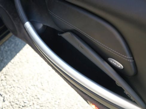 Used 2004 Porsche Boxster S image 32