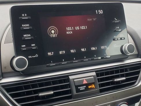 Used 2019 Honda Accord LX image 16