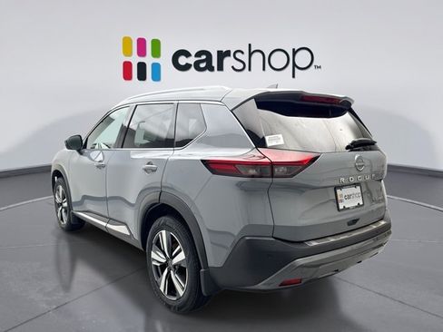 Used 2023 Nissan Rogue SL AWD/4WD image 3