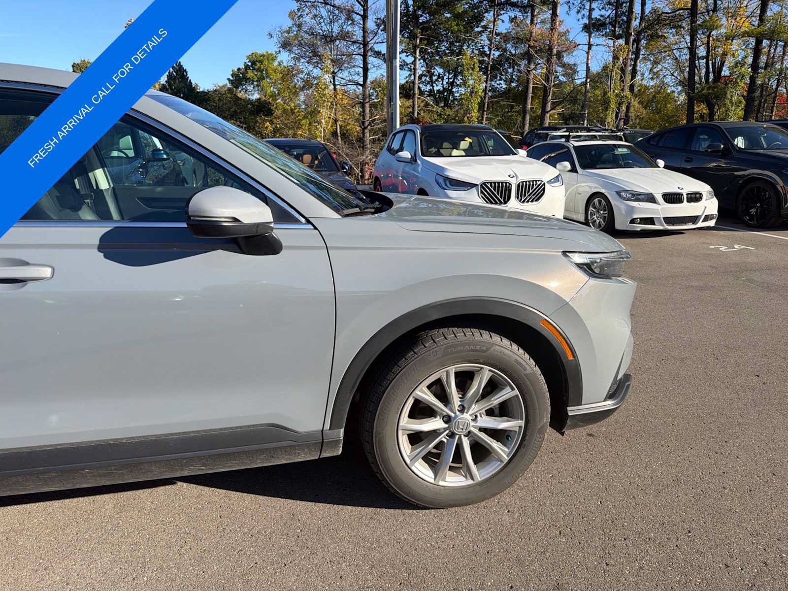 Used 2025 Honda CR-V EX-L image 16