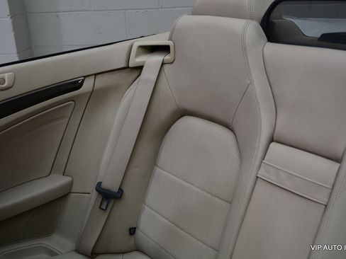 Used 2014 Mercedes-Benz E 550 Cabriolet image 21