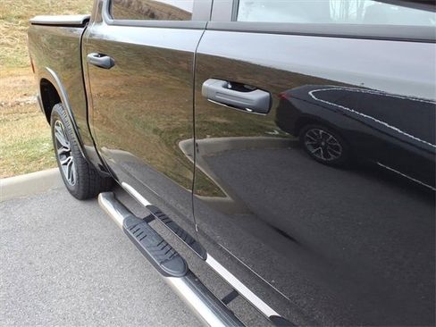 Used 2025 RAM 1500 Big Horn image 5