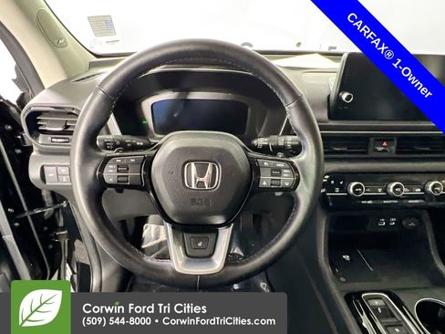 Used 2023 Honda Pilot Elite image 8