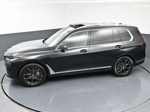 Used 2023 BMW X7 xDrive40i AWD/4WD image 55