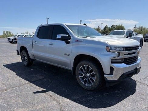 Used 2021 Chevrolet Silverado 1500 LT w/ Texas Edition Plus AWD/4WD image 8