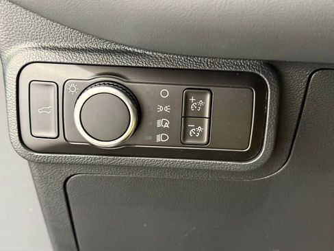 New 2026 Ford Explorer Active image 36