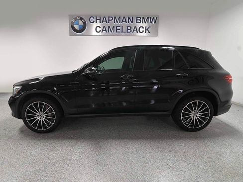 Used 2019 Mercedes-Benz GLC 300 image 4