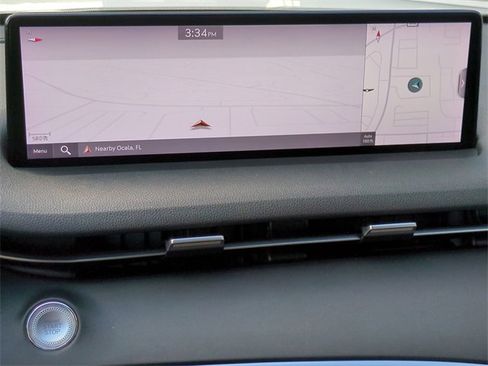 Certified 2022 Genesis GV70 2.5T image 20