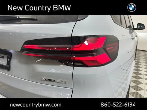 New 2026 BMW X5 xDrive40i w/ M Sport Package AWD/4WD image 16