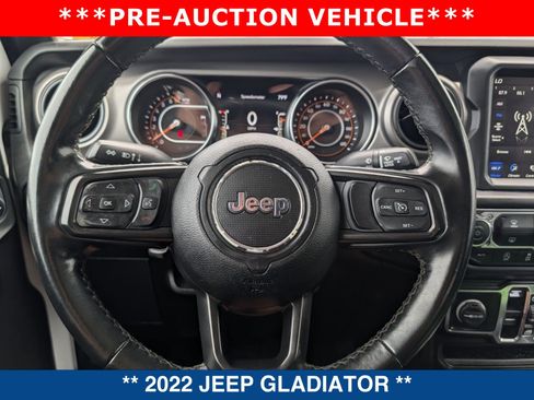Used 2022 Jeep Gladiator Sport AWD/4WD image 32
