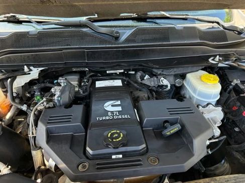 Used 2020 RAM 2500 Big Horn w/ Level 1 Equipment Group AWD/4WD image 98