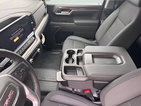 New 2026 GMC Sierra 1500 Elevation RWD image 10
