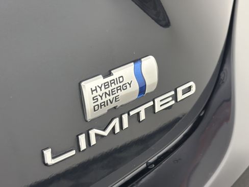 Used 2018 Toyota Avalon Limited w/ Carpet Mat Package FWD image 24