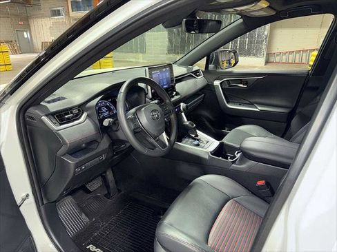 Certified 2022 Toyota RAV4 XSE image 29