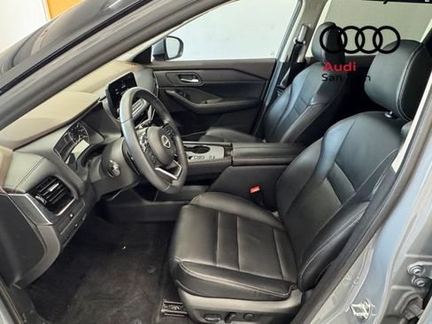 Used 2023 Nissan Rogue SL w/ SL Premium Package FWD image 22