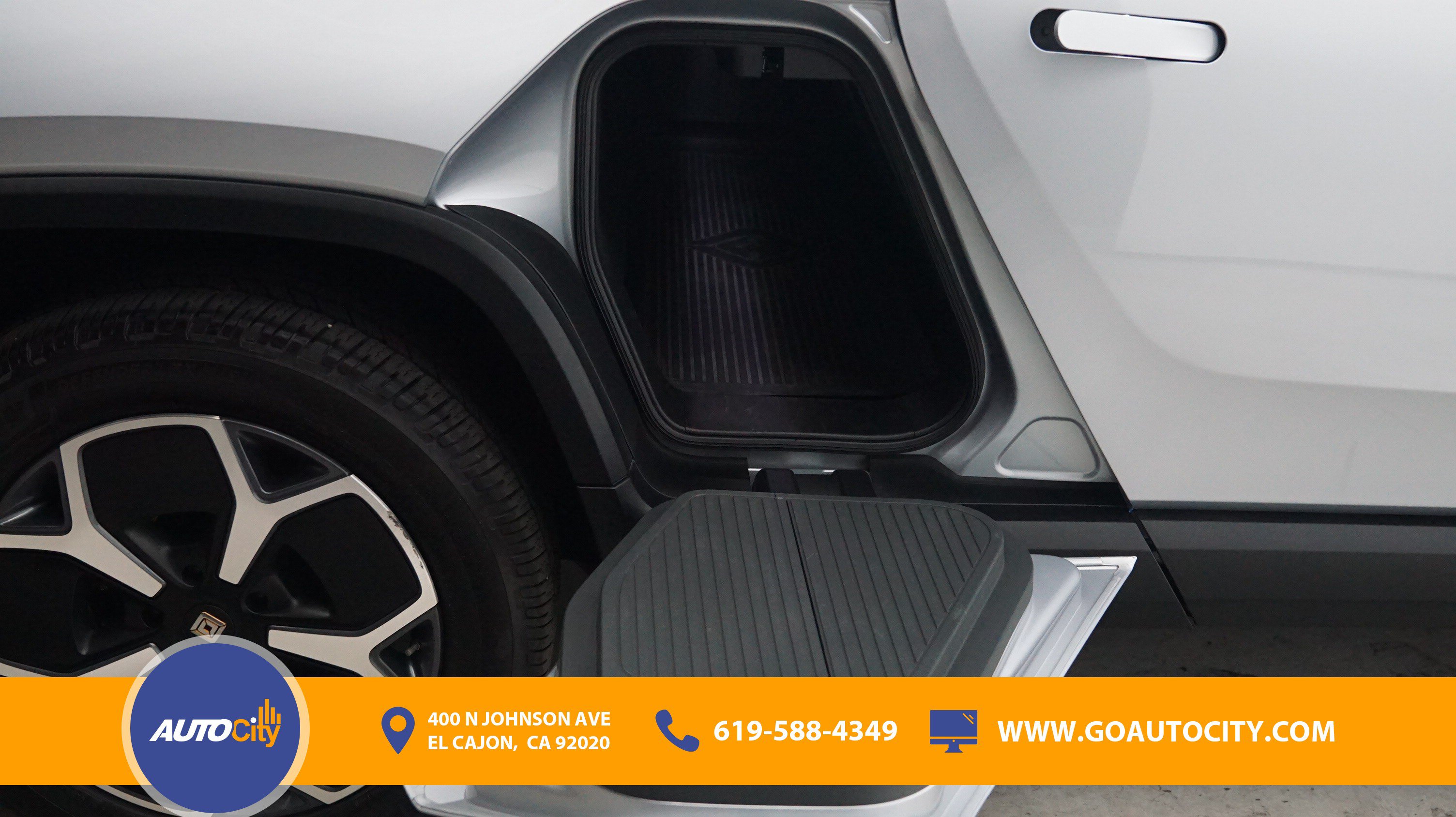 Used 2022 Rivian R1T Adventure AWD/4WD image 18