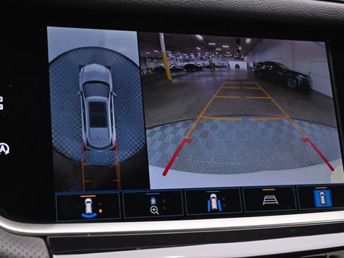 Certified 2025 Cadillac XT5 Sportv w/ Technology Package AWD/4WD image 31