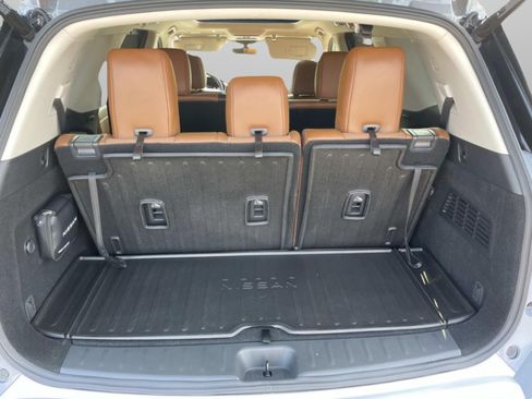 Used 2025 Nissan Pathfinder Platinum w/ Cargo Package AWD/4WD image 16