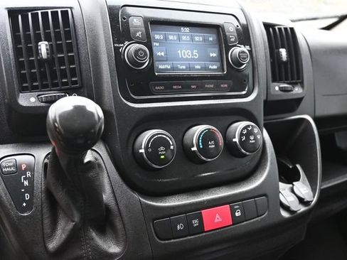 Used 2019 RAM ProMaster 2500 w/ Premium Appearance Group FWD image 12