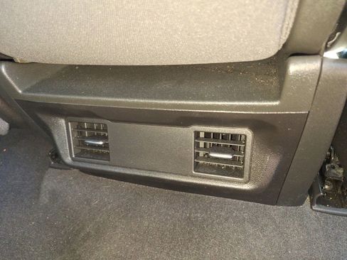 Used 2022 Chevrolet Silverado 1500 Custom w/ Safety Confidence Package image 35