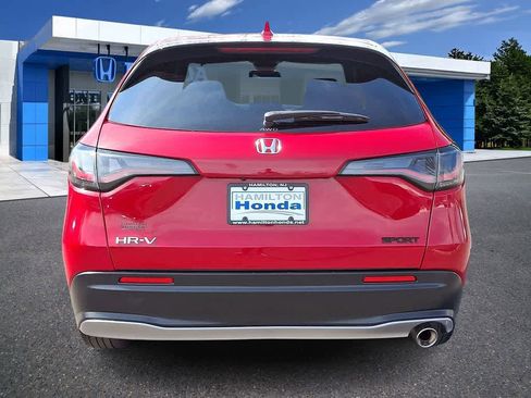Certified 2024 Honda HR-V Sport image 23