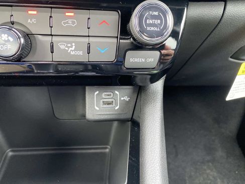 New 2026 Jeep Compass Limited image 10