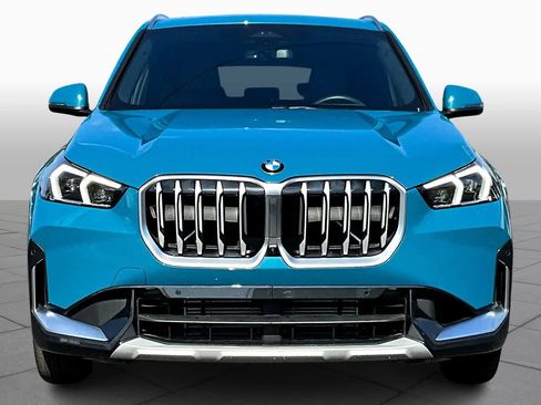 Certified 2025 BMW X1 xDrive28i AWD/4WD image 3