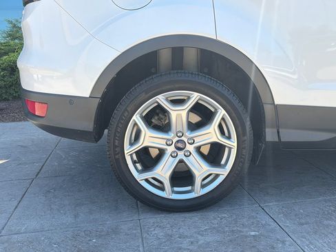 Used 2017 Ford Escape Titanium w/ Equipment Group 301A FWD image 14