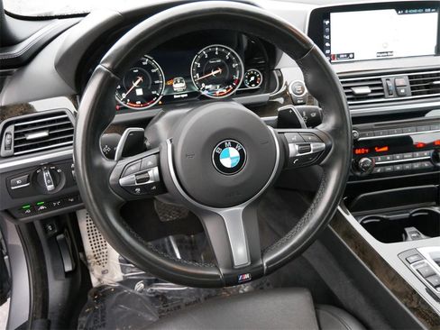 Used 2018 BMW 650i xDrive Convertible image 12