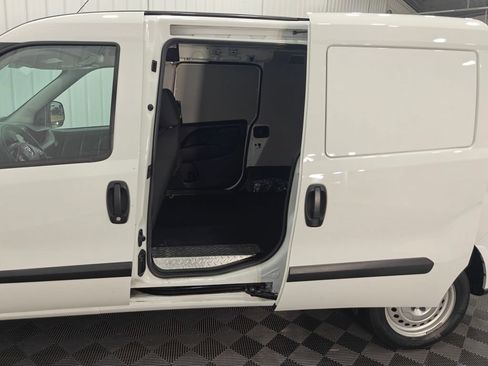 Used 2022 RAM ProMaster City Tradesman FWD image 22