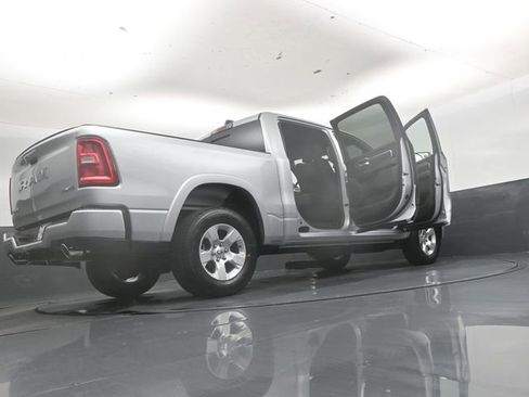 New 2026 RAM 1500 4x4 Crew Cab image 51