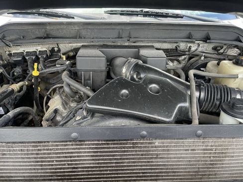Used 2012 Ford F250 XLT w/ XLT Premium Pkg AWD/4WD image 14