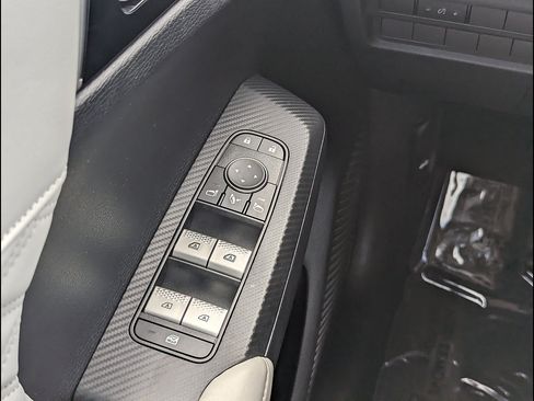 Used 2023 Mitsubishi Outlander SEL AWD/4WD image 29