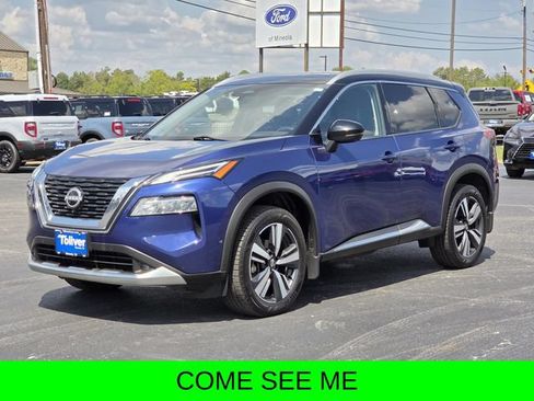 Used 2022 Nissan Rogue Platinum w/ Head-Up Display Package AWD/4WD image 4